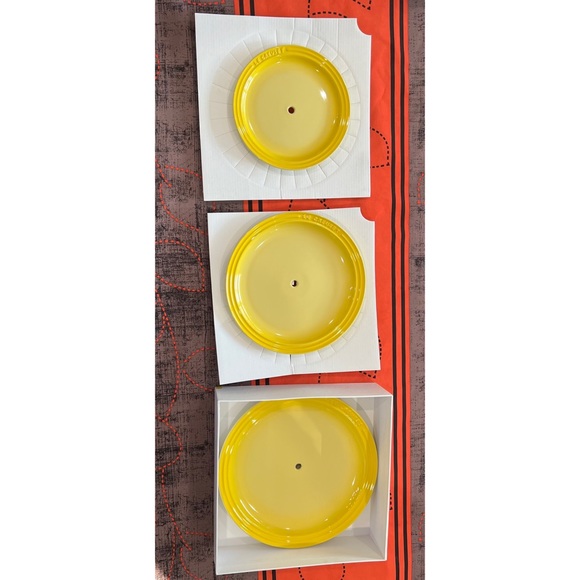 Le creuset 3 tier stand - Picture 4 of 4